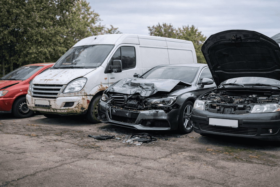 Welche Fahrzeuge ? die Autoverwertung in Kaiserslautern  übernimmt – Teileträger bis Motorschaden